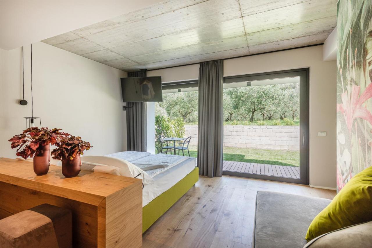 Oleeva Garda Living - Adults Only Riva del Garda Exterior foto