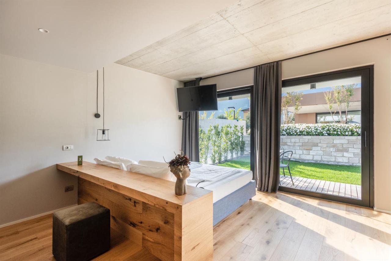 Oleeva Garda Living - Adults Only Riva del Garda Exterior foto
